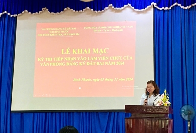 LỄ KHAI MẠC VÀ TỔ CHỨC THI VÒNG 2 KỲ THI TIẾP NHẬN VÀO LÀM VIÊN CHỨC TẠI VĂN PHÒNG ĐĂNG KÝ ĐẤT ĐAI NĂM 2024