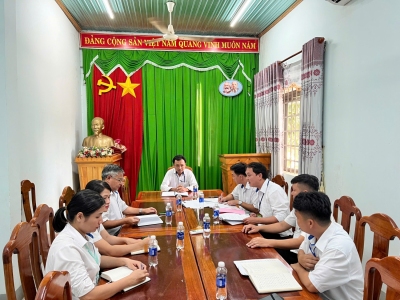 CHI NHÁNH VPĐKĐĐ HUYỆN BÙ GIA MẬP TỔ CHỨC HỌP BÌNH XÉT THI ĐUA, KHEN THƯỞNG TỔNG KẾT CÔNG TÁC NĂM 2024
