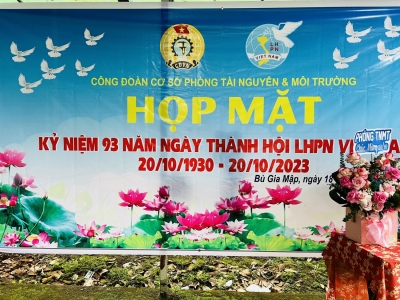 CĐCS Phòng TN&MT huyện Bù Gia Mập tổ chức buổi gặp mặt nhân kỷ niệm 93 năm Ngày thành lập Hội LHPN Việt Nam